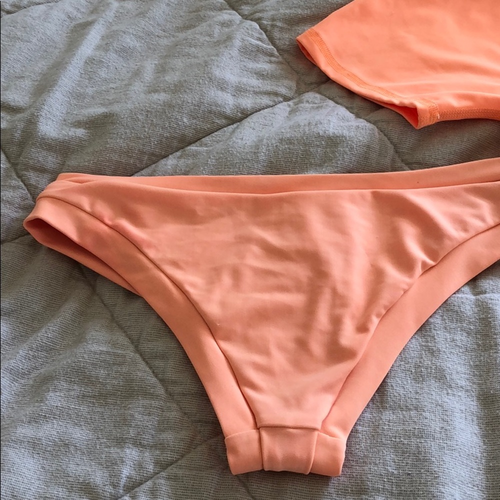 Rash guard set - Picture 3 of 4